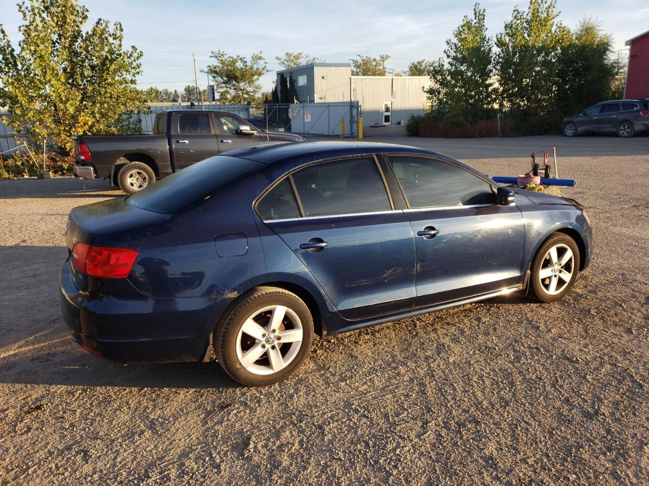 2012 VOLKSWAGEN JETTA