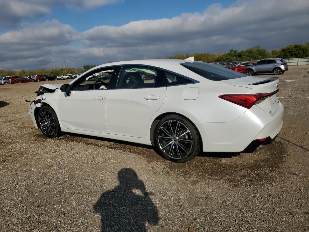 2022 TOYOTA Avalon