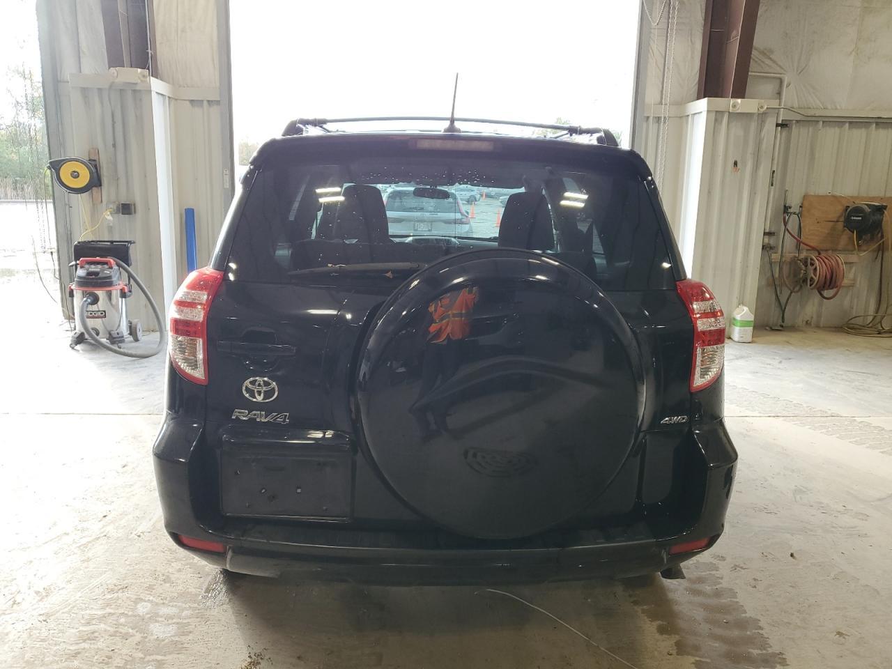 2012 TOYOTA RAV4