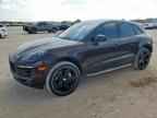 2016 PORSCHE Macan