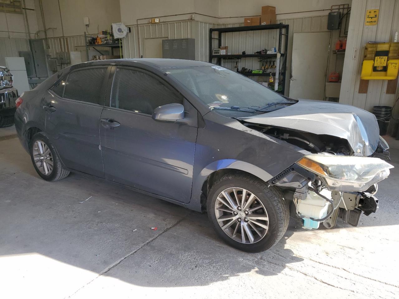 2015 TOYOTA COROLLA