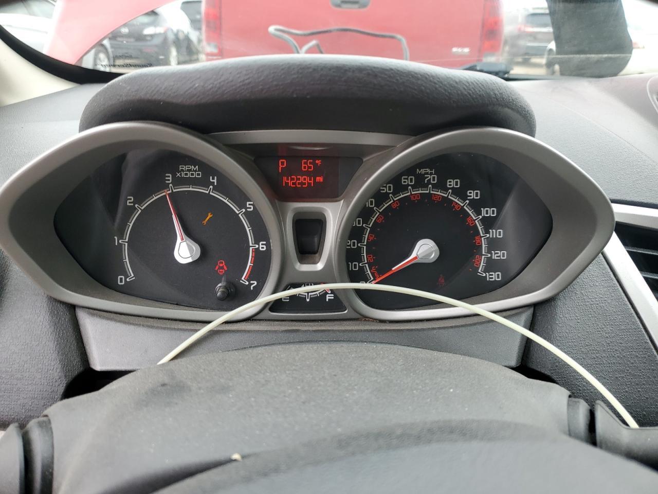 2012 FORD Fiesta
