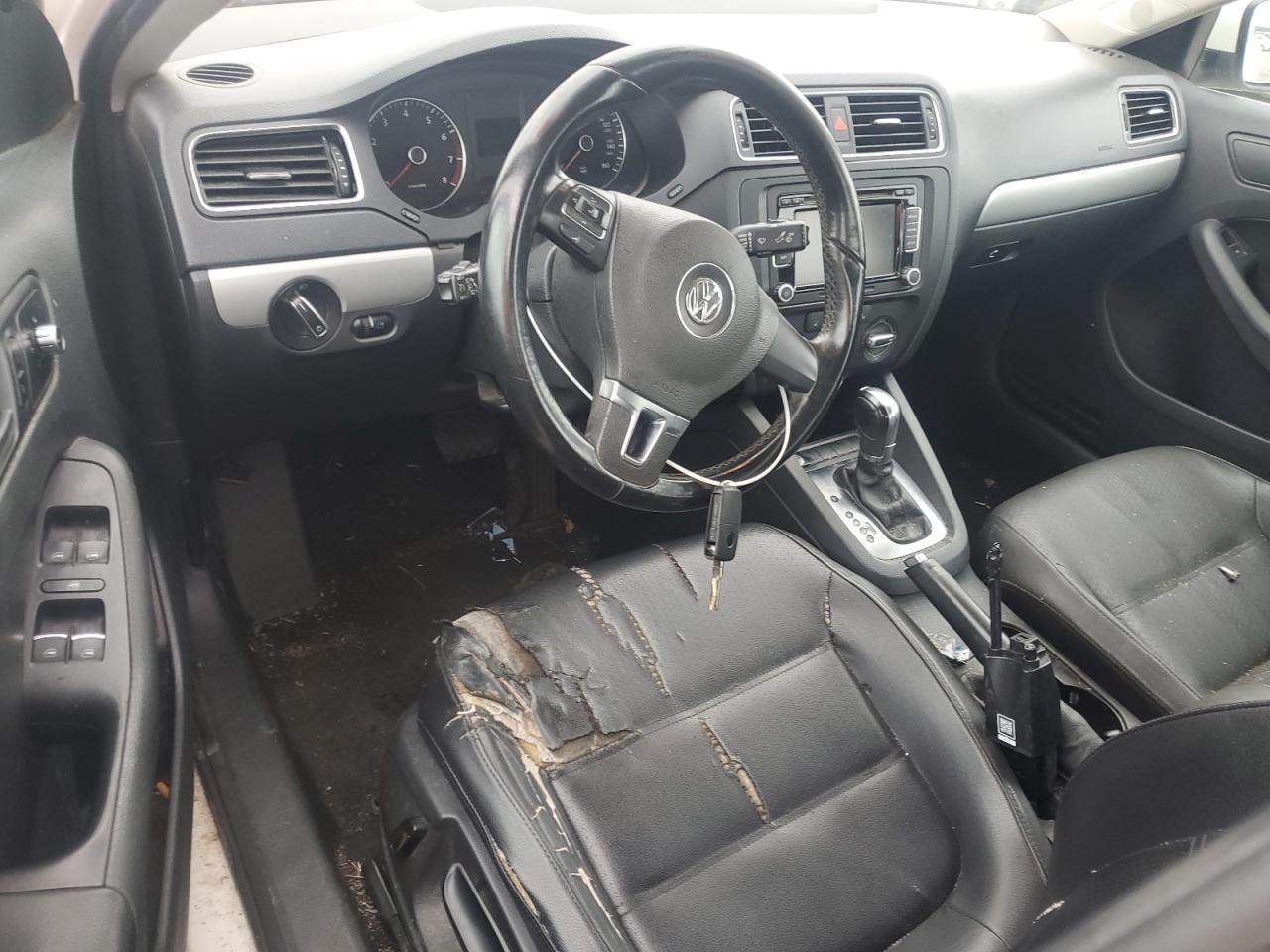 2014 VOLKSWAGEN JETTA