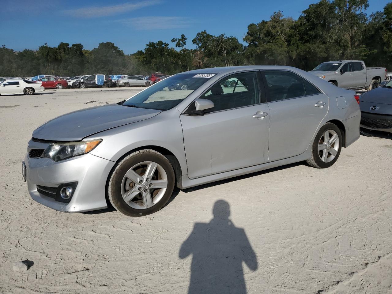 2014 TOYOTA CAMRY