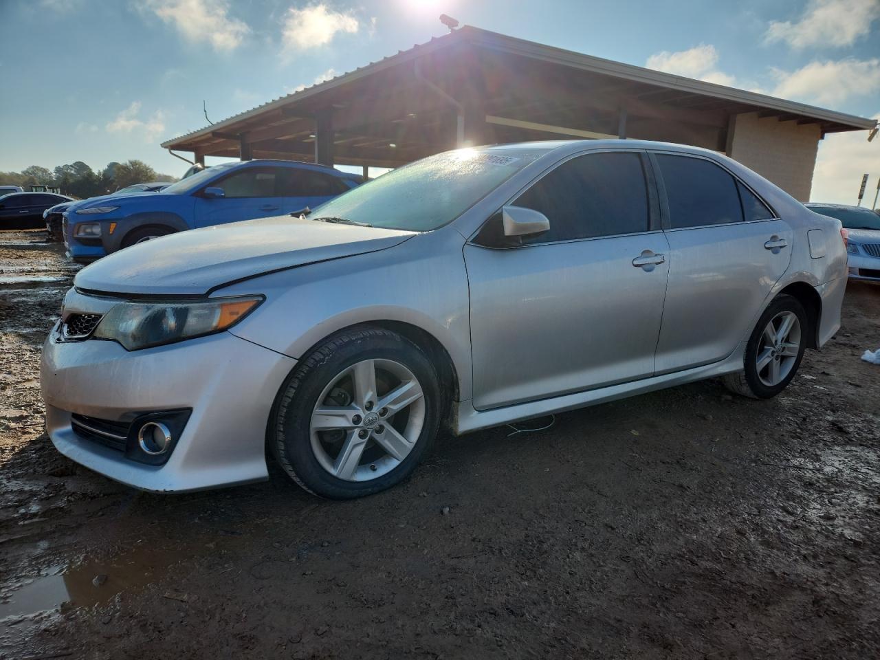 2014 TOYOTA CAMRY
