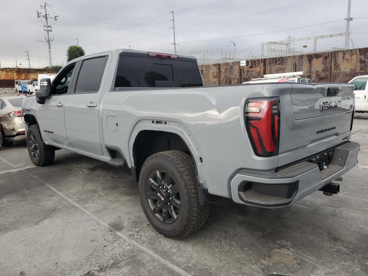 2025 GMC Sierra