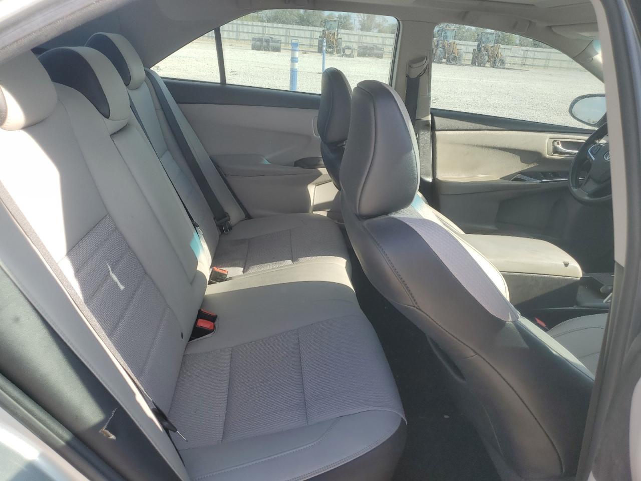 2017 TOYOTA CAMRY