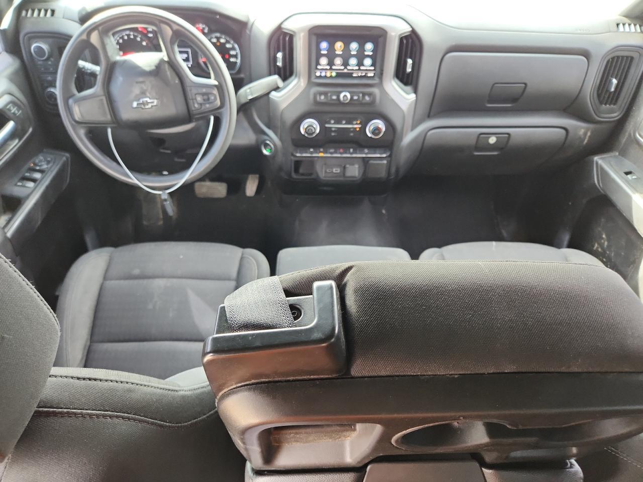 2022 CHEVROLET Silverado