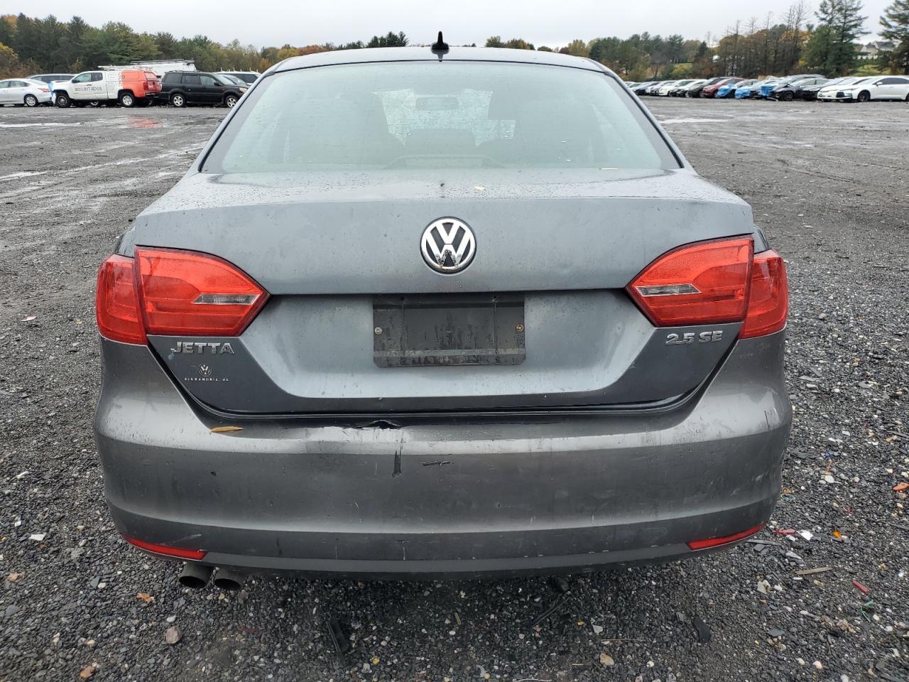 2011 VOLKSWAGEN JETTA
