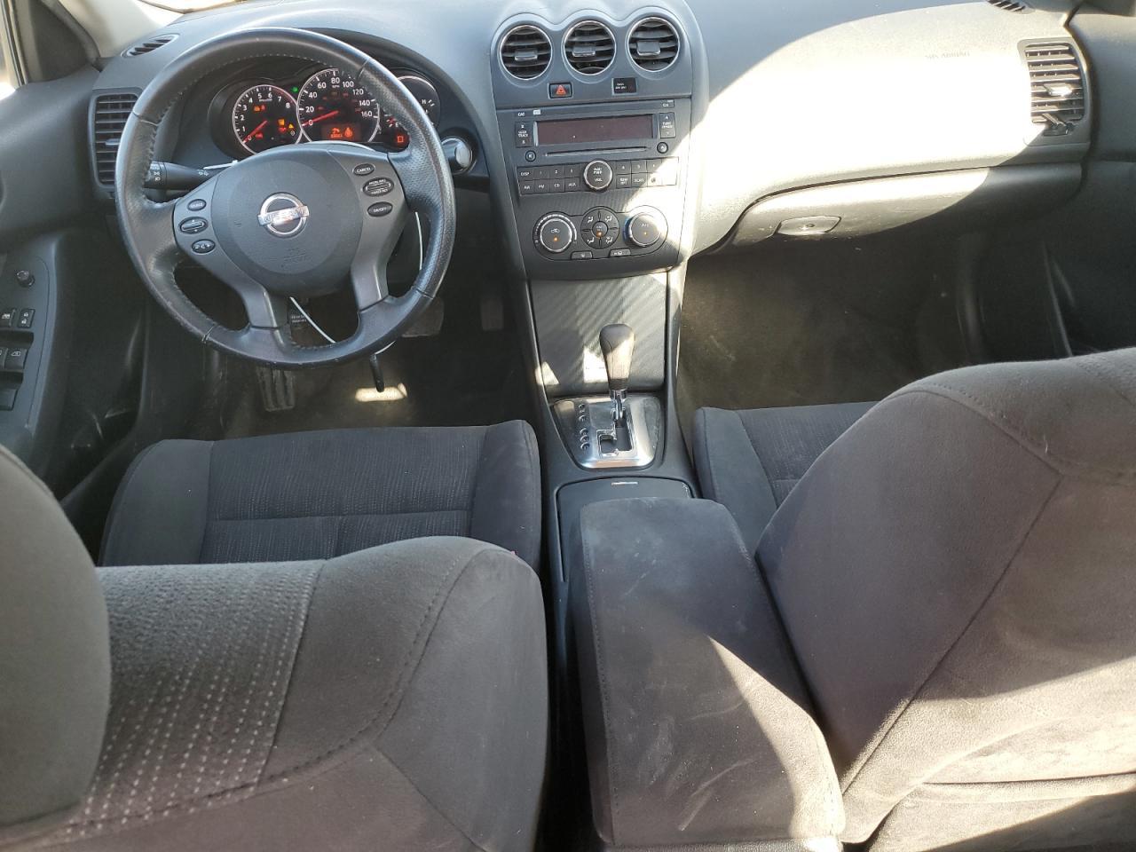 2010 NISSAN ALTIMA