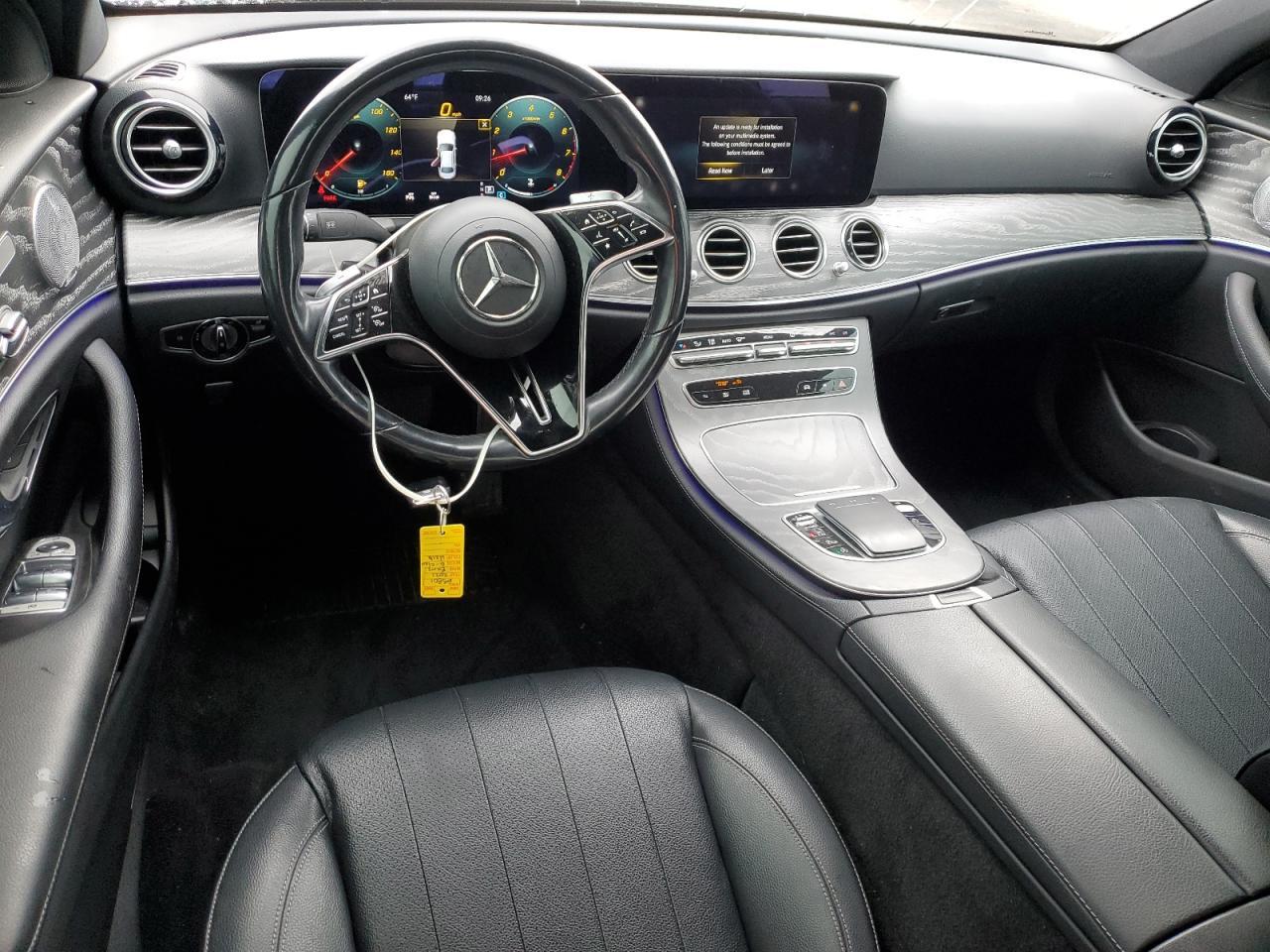 2021 MERCEDES-BENZ E-Class