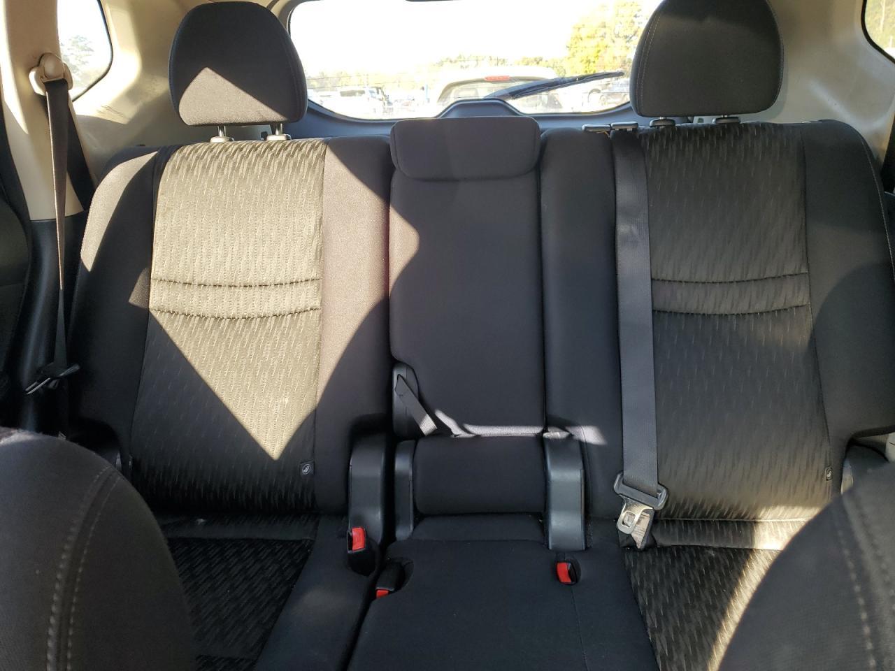 2017 NISSAN ROGUE