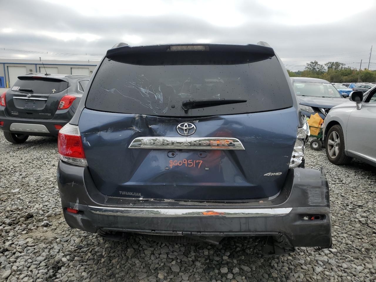2012 TOYOTA HIGHLANDER