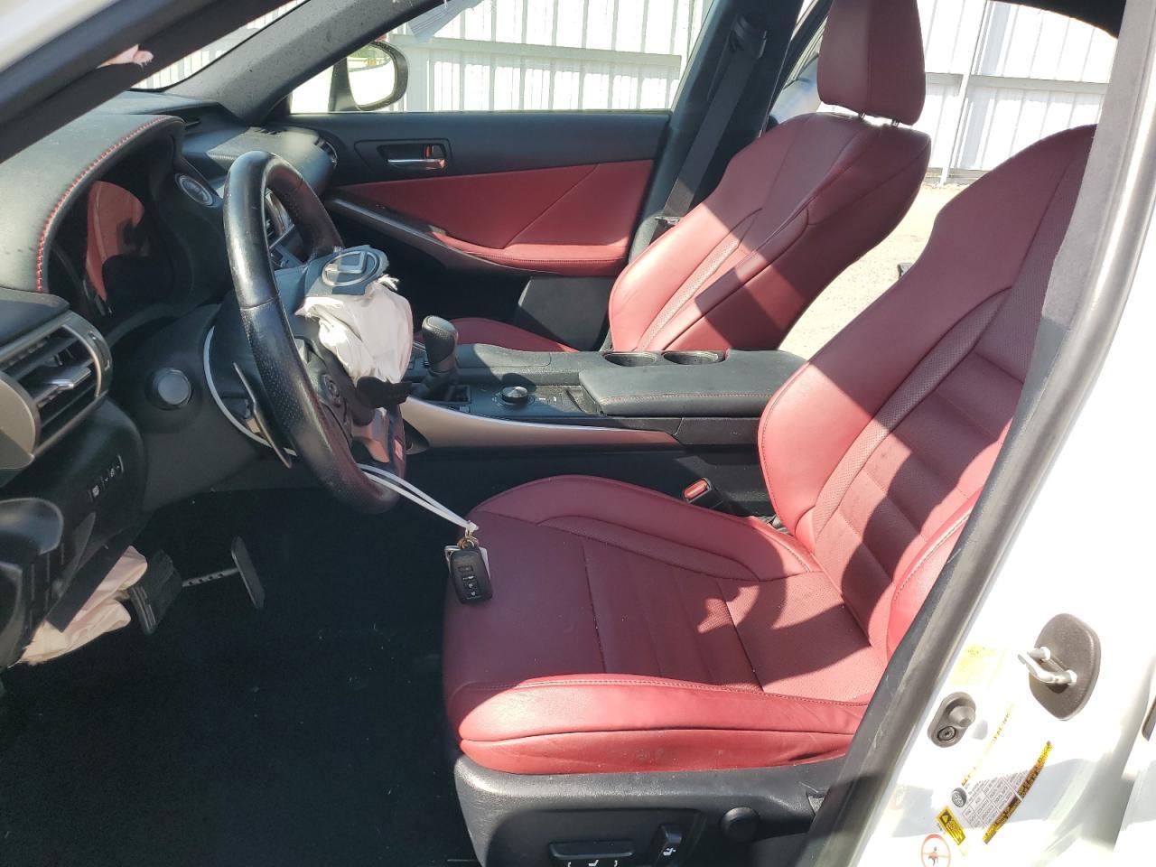 2016 LEXUS IS 200t