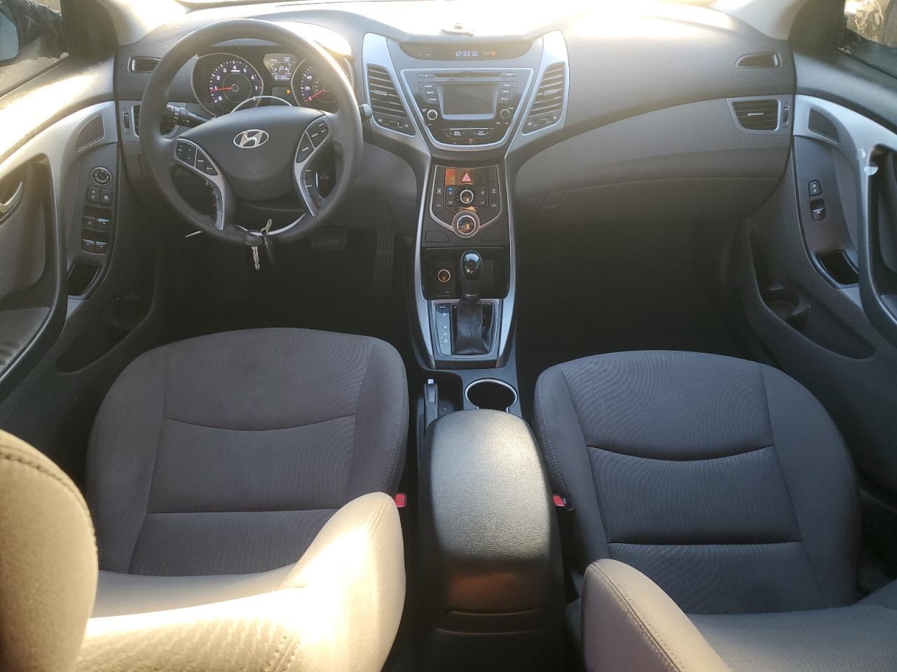 2016 HYUNDAI ELANTRA