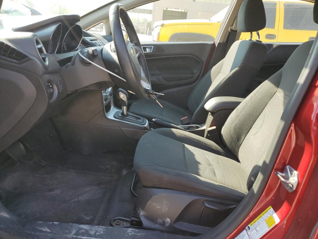 2016 FORD Fiesta
