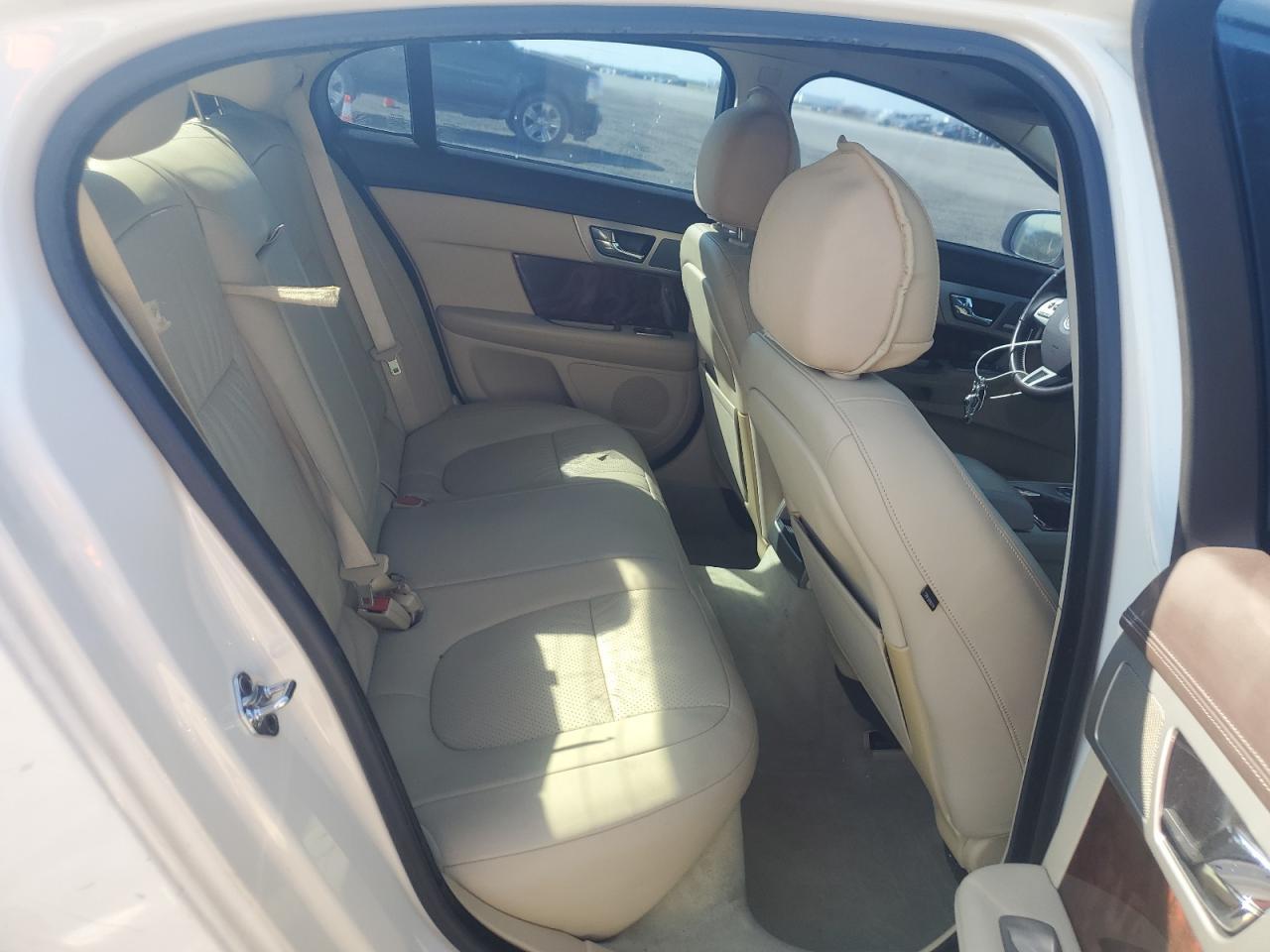 2009 JAGUAR XF