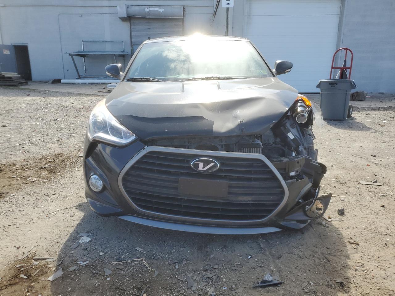 2016 HYUNDAI VELOSTER
