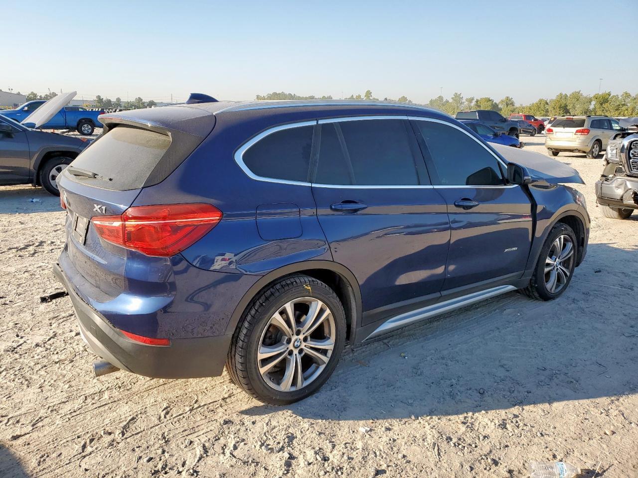 2018 BMW X1