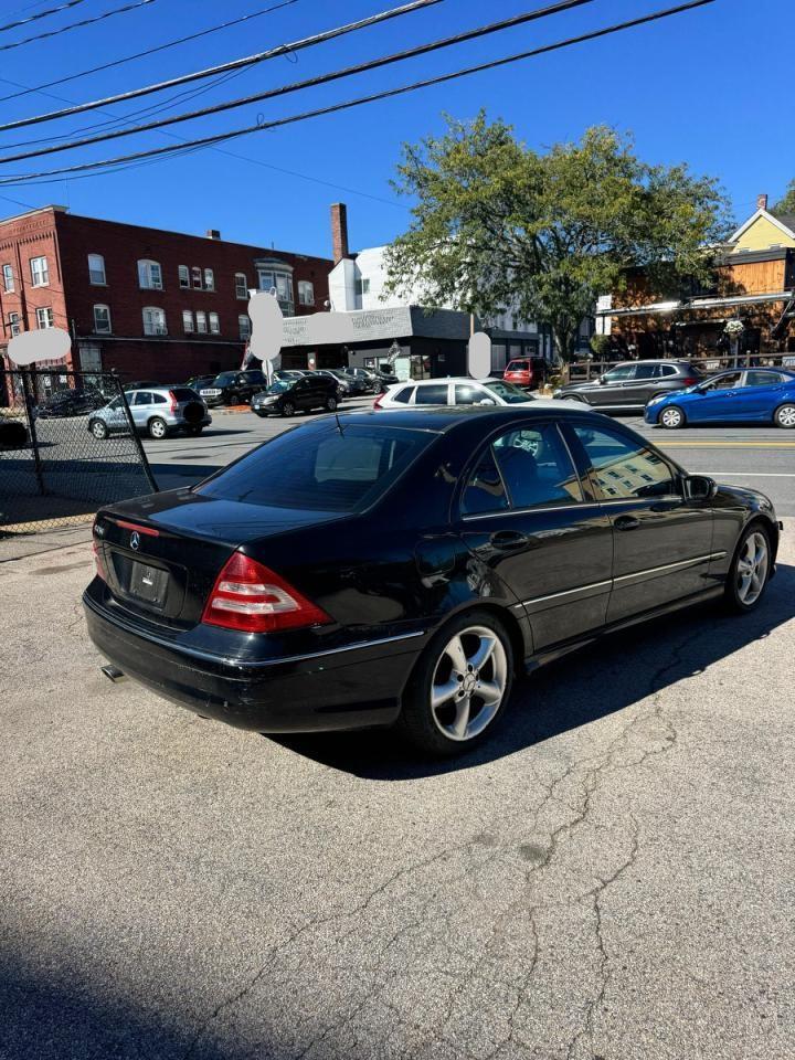 2006 MERCEDES-BENZ C-CLASS