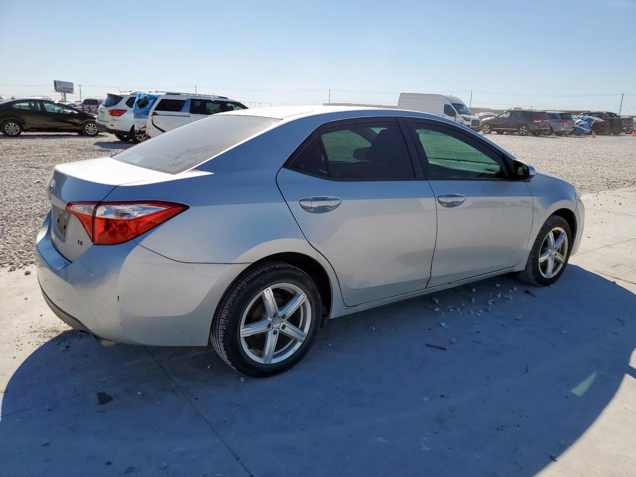 2016 TOYOTA COROLLA