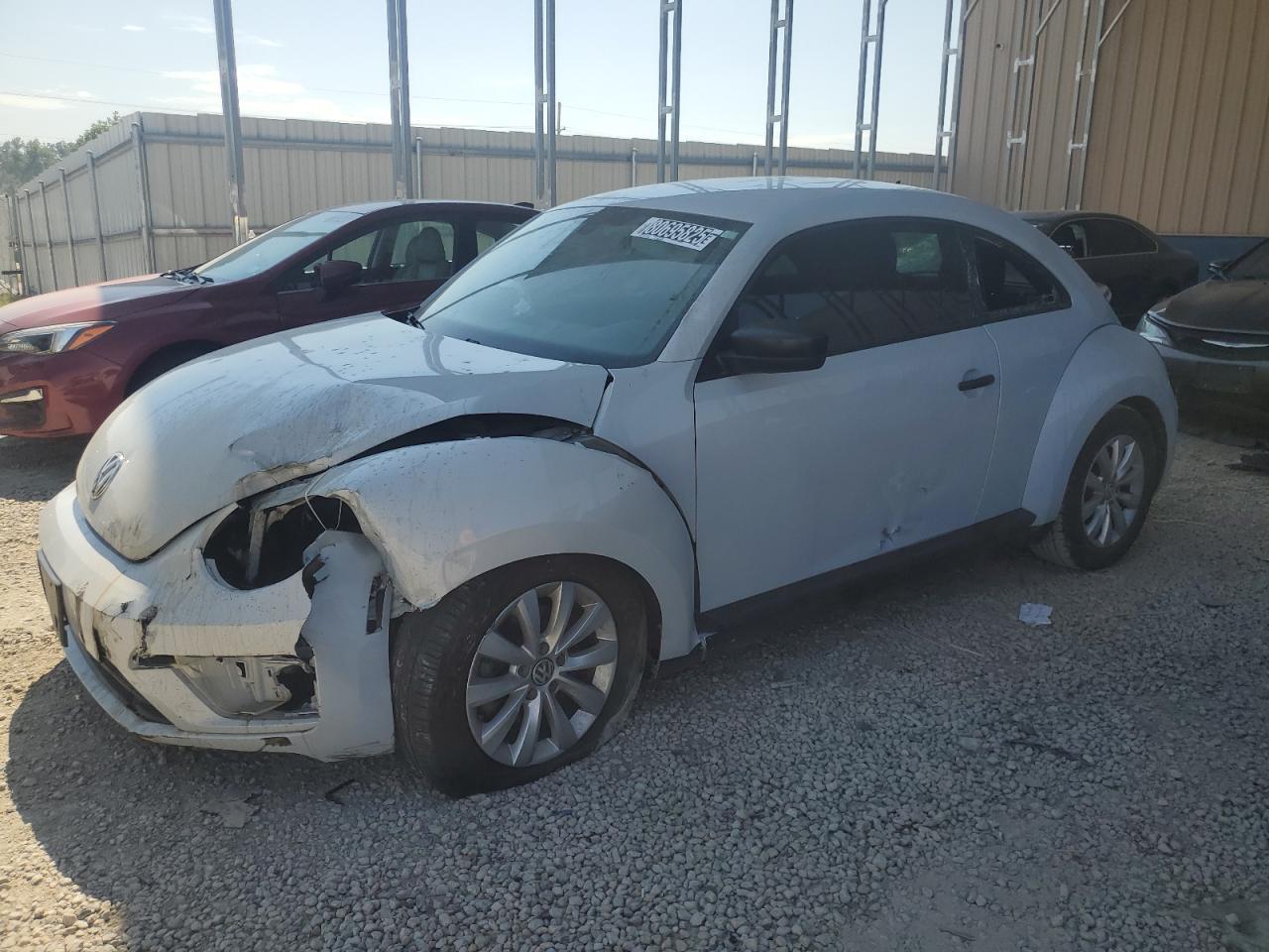 2017 VOLKSWAGEN Beetle