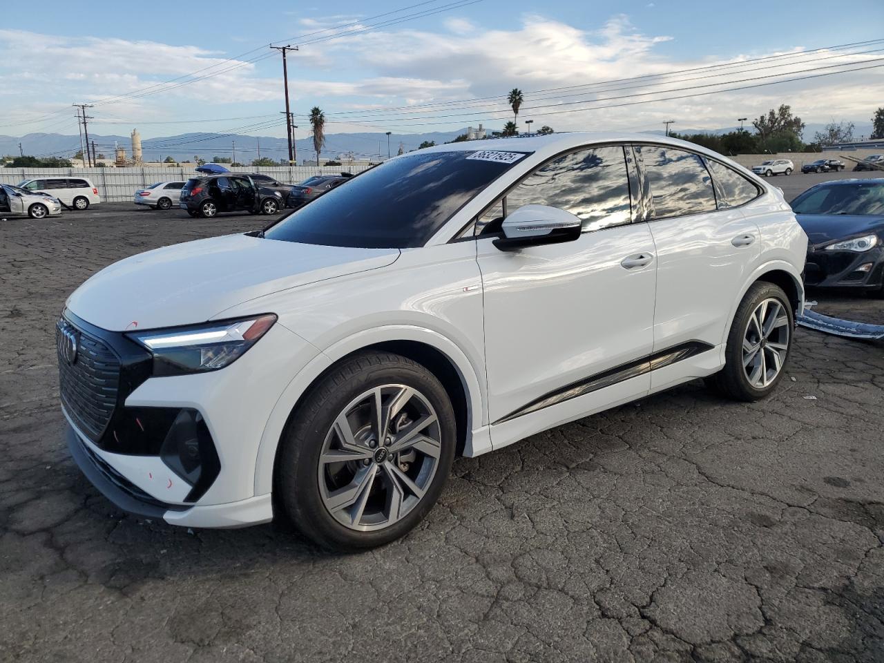2024 AUDI Q4 e-tron