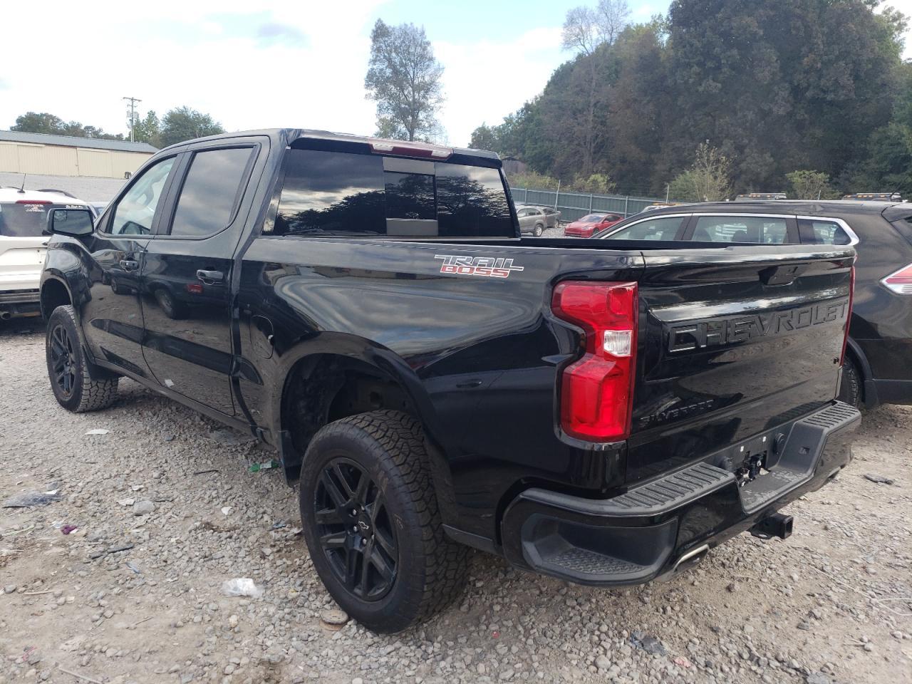 2021 CHEVROLET Silverado