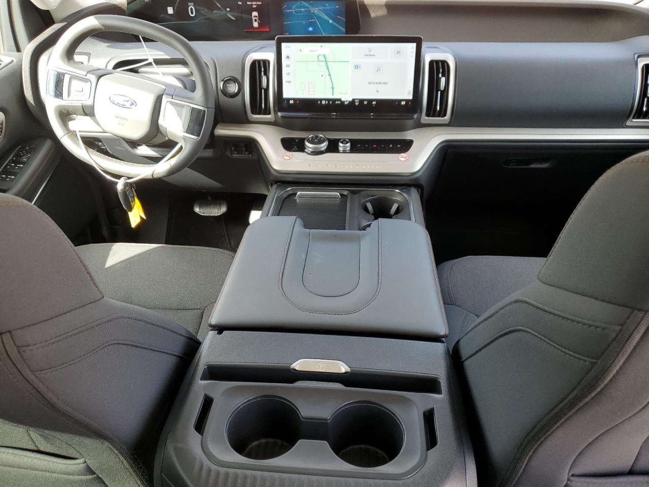 2025 FORD Expedition