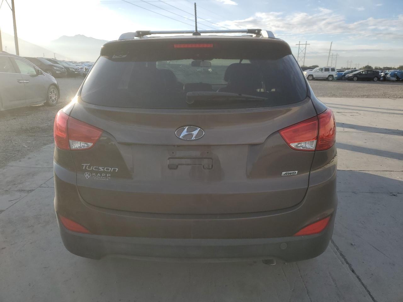 2015 HYUNDAI TUCSON