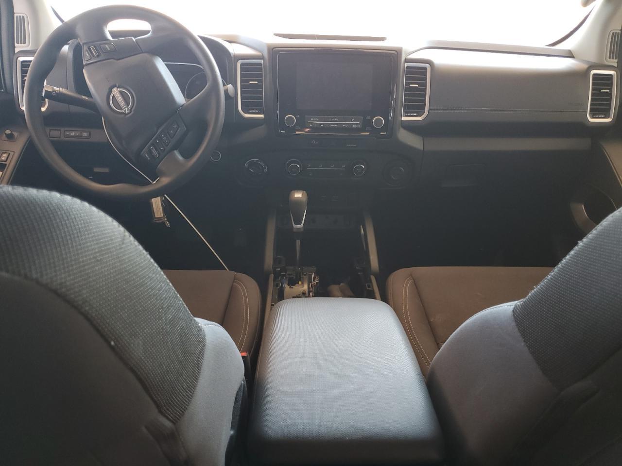 2023 NISSAN Frontier