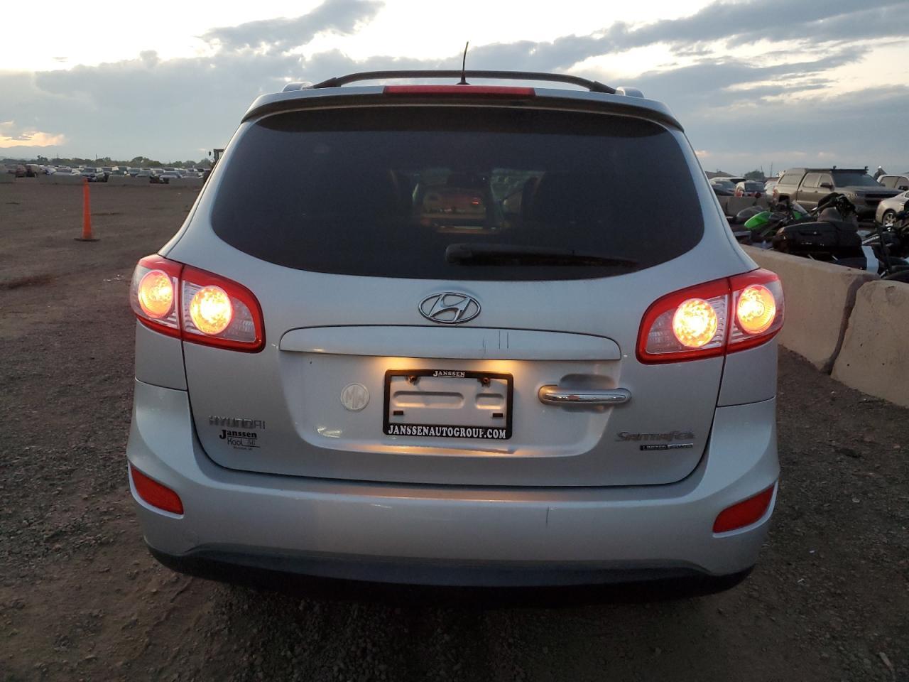 2011 HYUNDAI SANTA FE