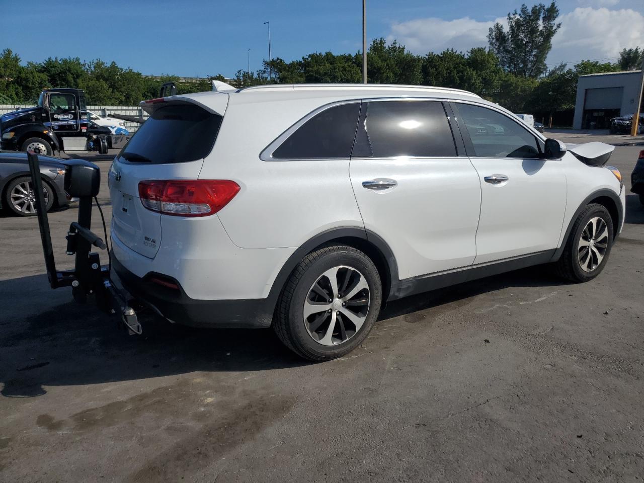 2017 KIA SORENTO