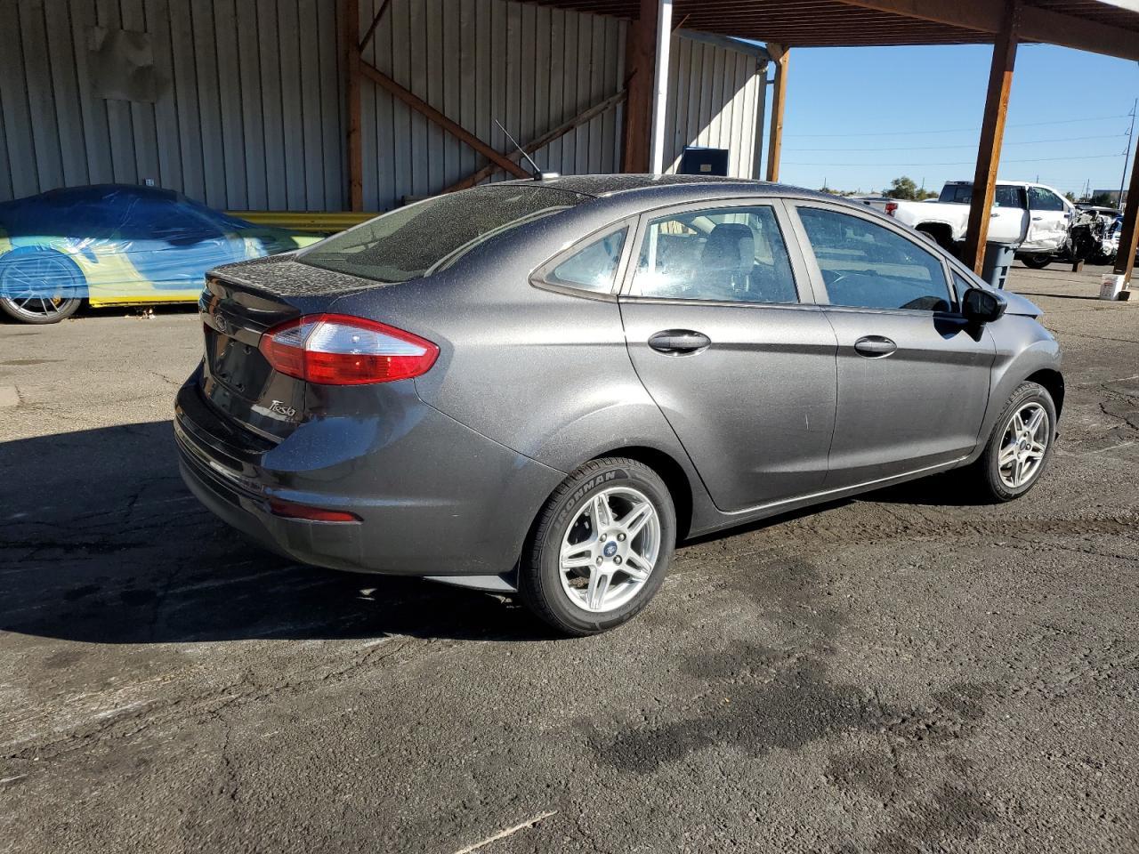 2018 FORD Fiesta