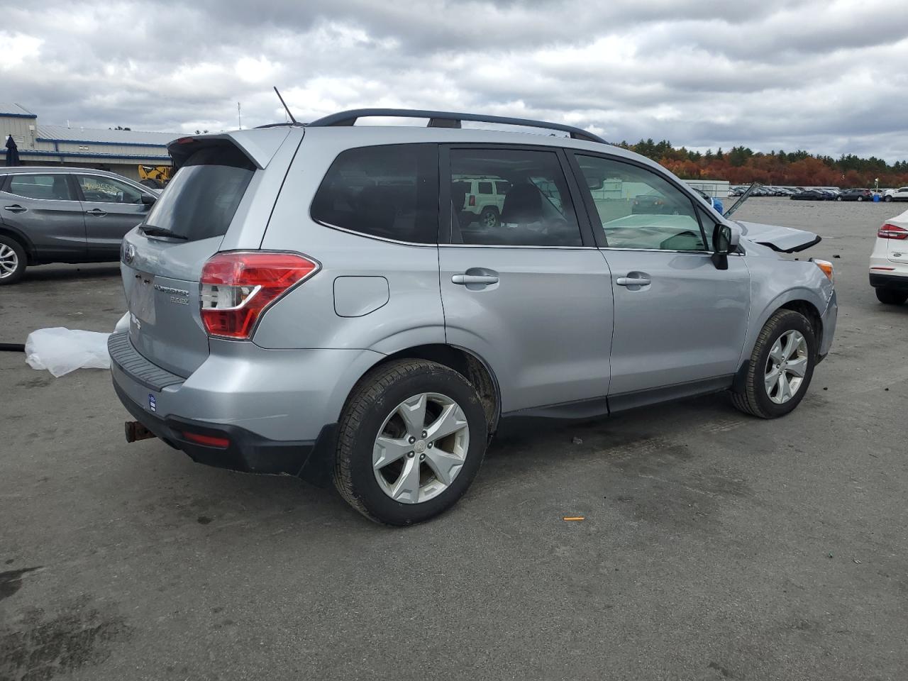 2015 SUBARU FORESTER