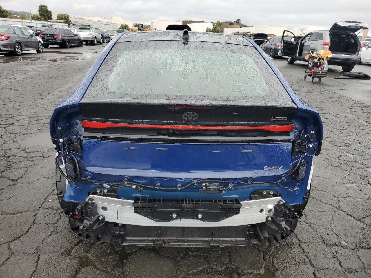 2024 TOYOTA PRIUS