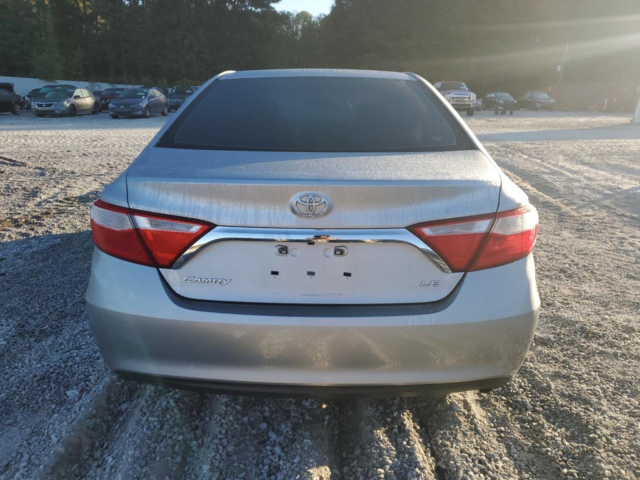 2015 TOYOTA CAMRY