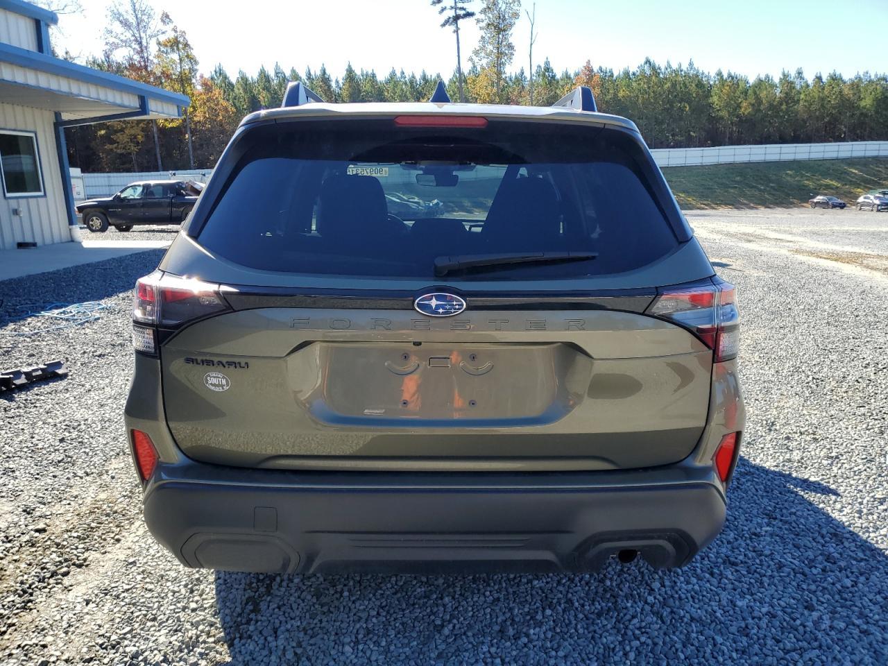 2025 SUBARU FORESTER