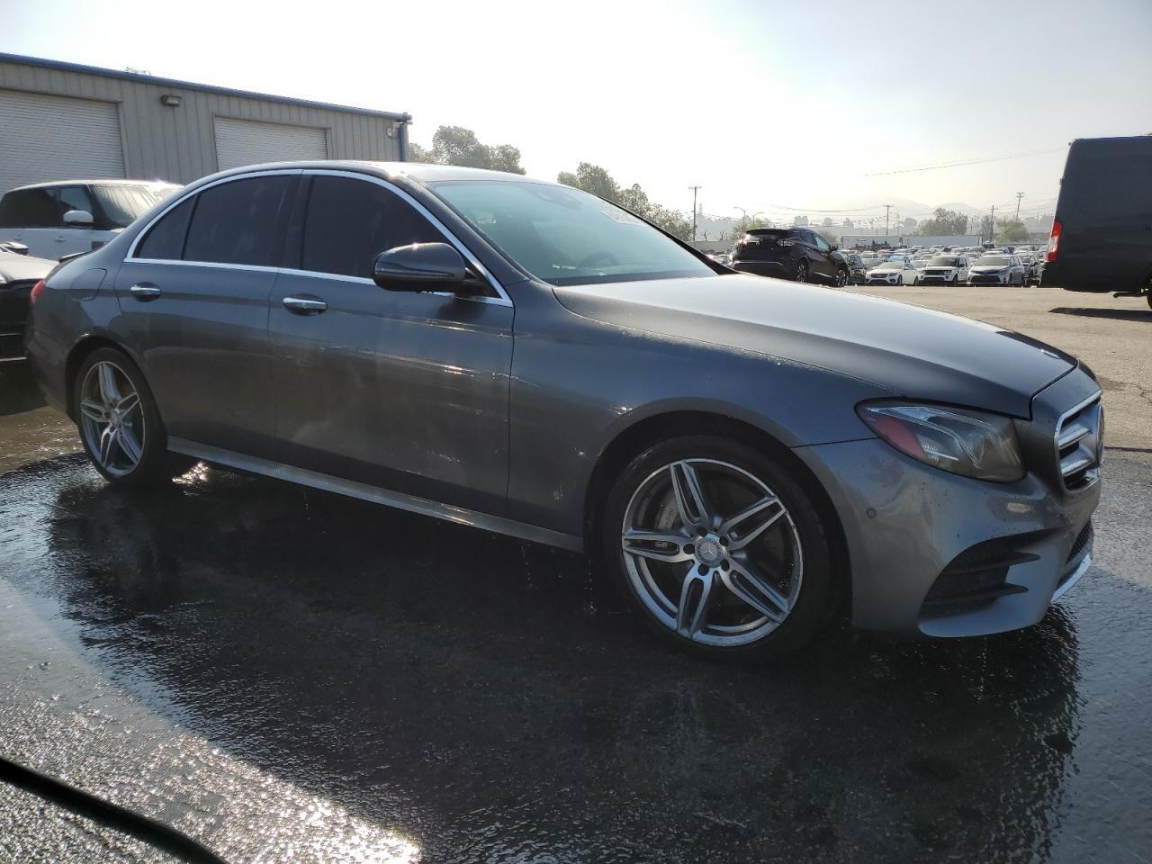 2017 MERCEDES-BENZ E-Class