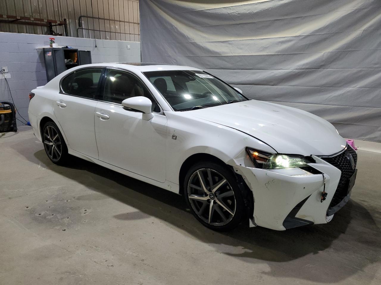 2017 LEXUS Gs