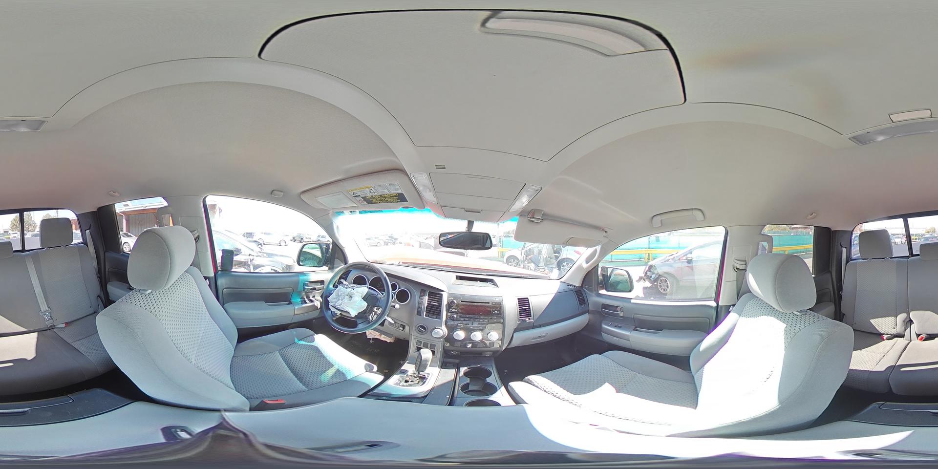 2012 TOYOTA TUNDRA