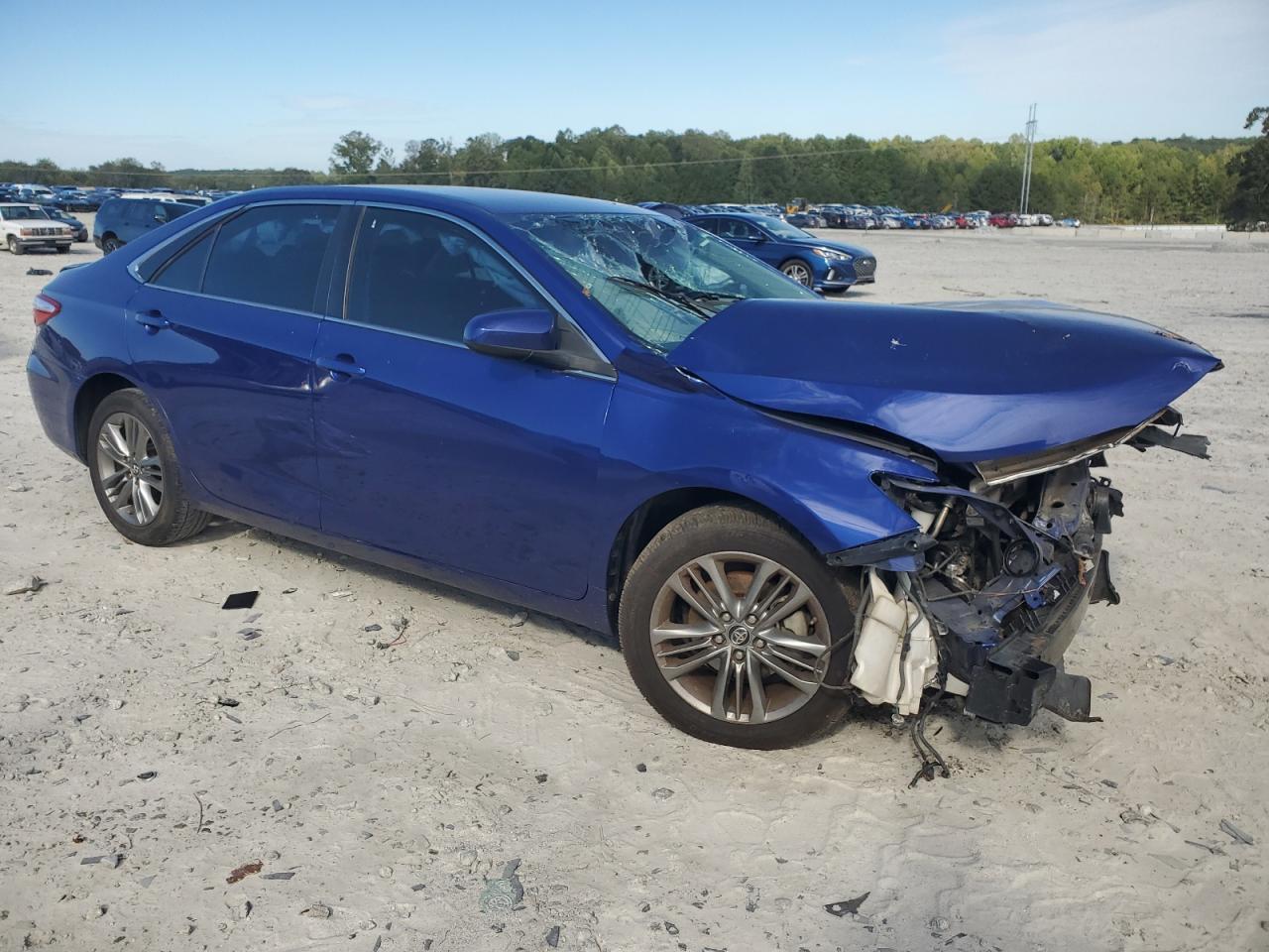 2016 TOYOTA CAMRY