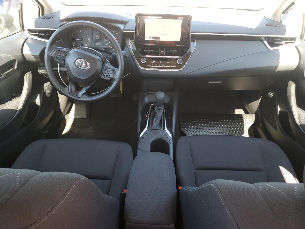 2025 TOYOTA COROLLA