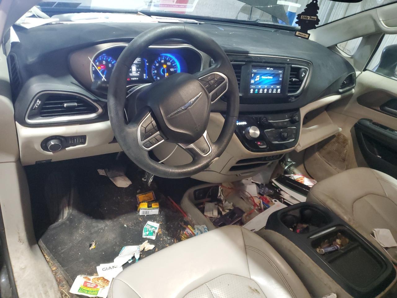 2021 CHRYSLER Voyager