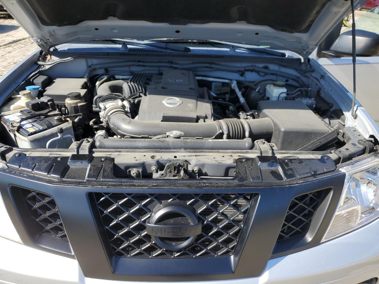 2012 NISSAN Frontier