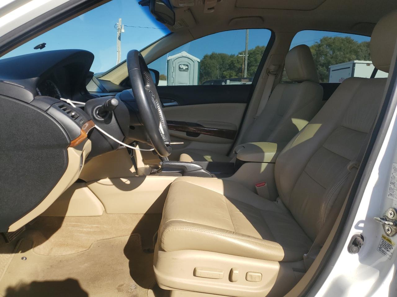 2011 HONDA ACCORD