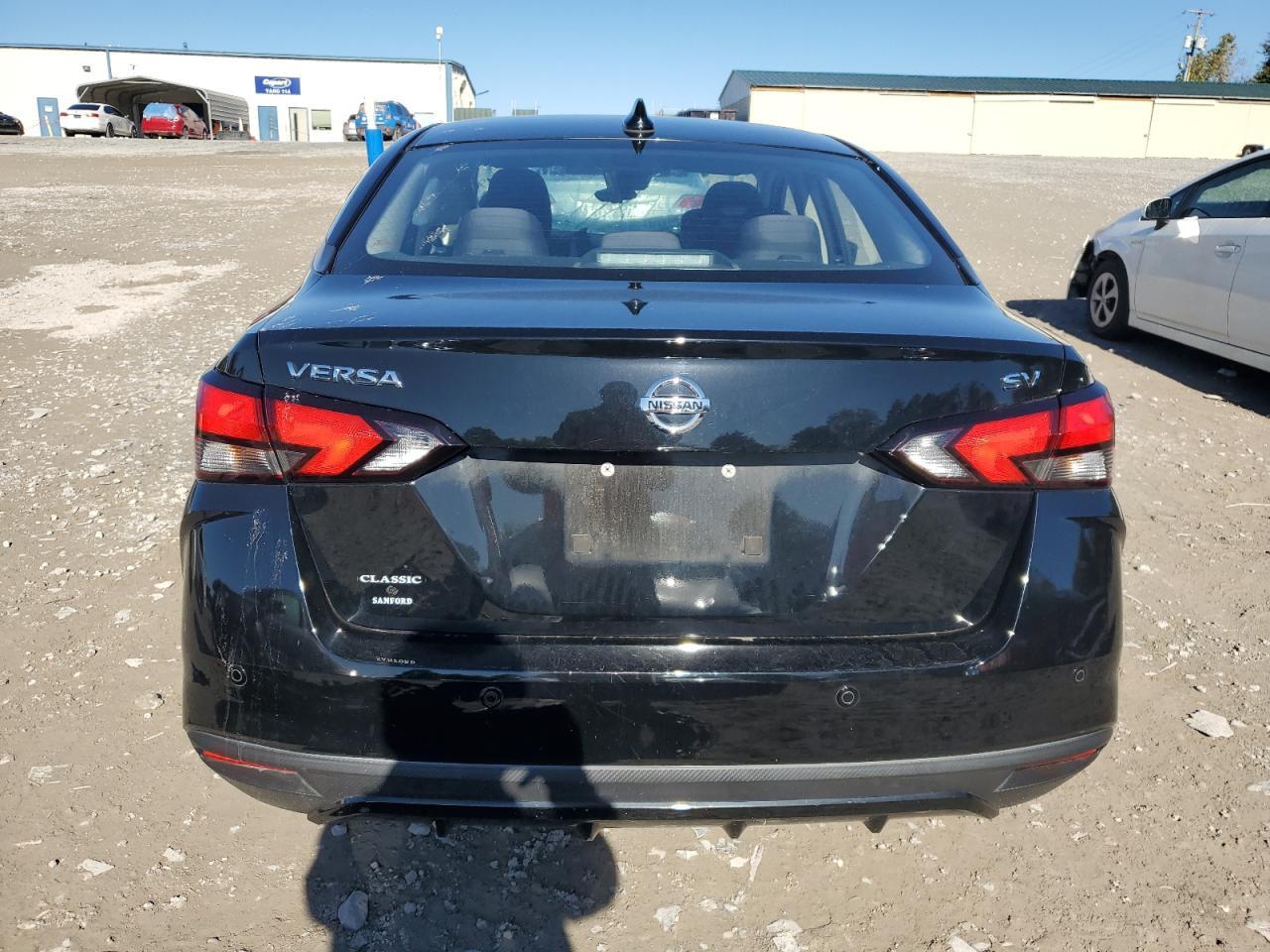 2021 NISSAN VERSA