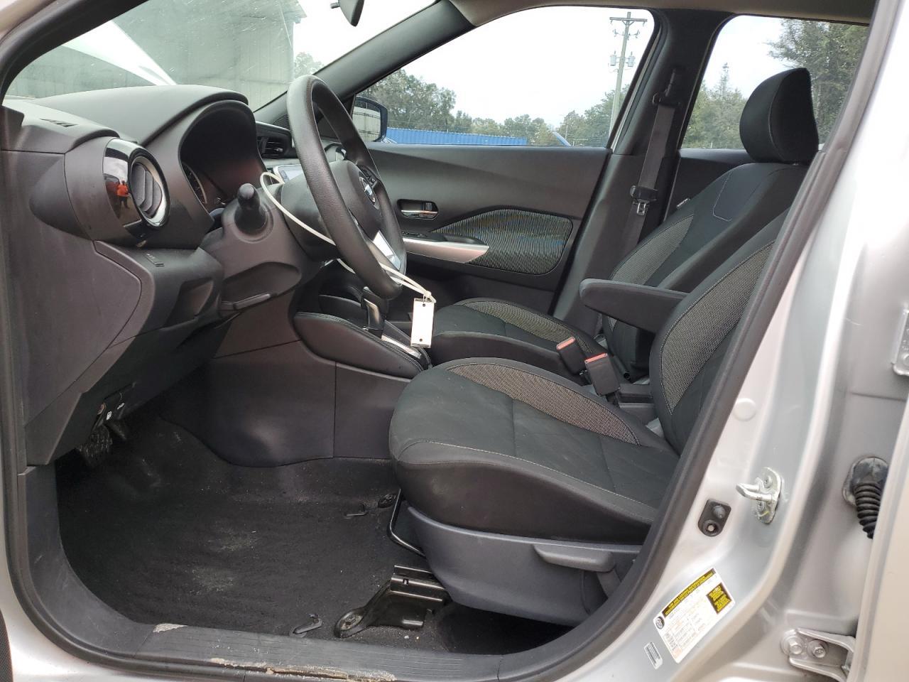 2019 NISSAN KICKS