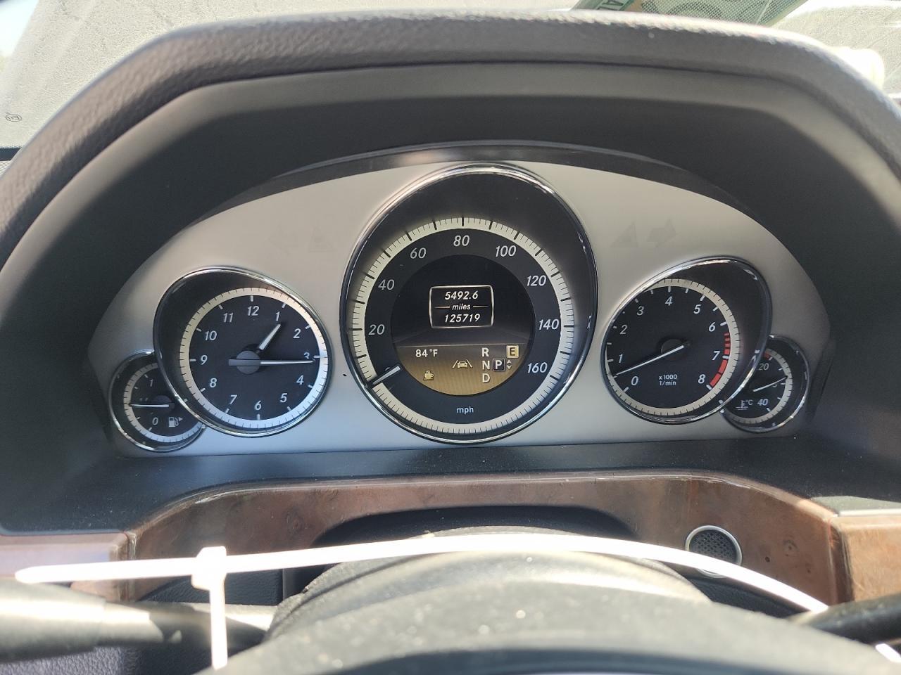 2012 MERCEDES-BENZ E-Class
