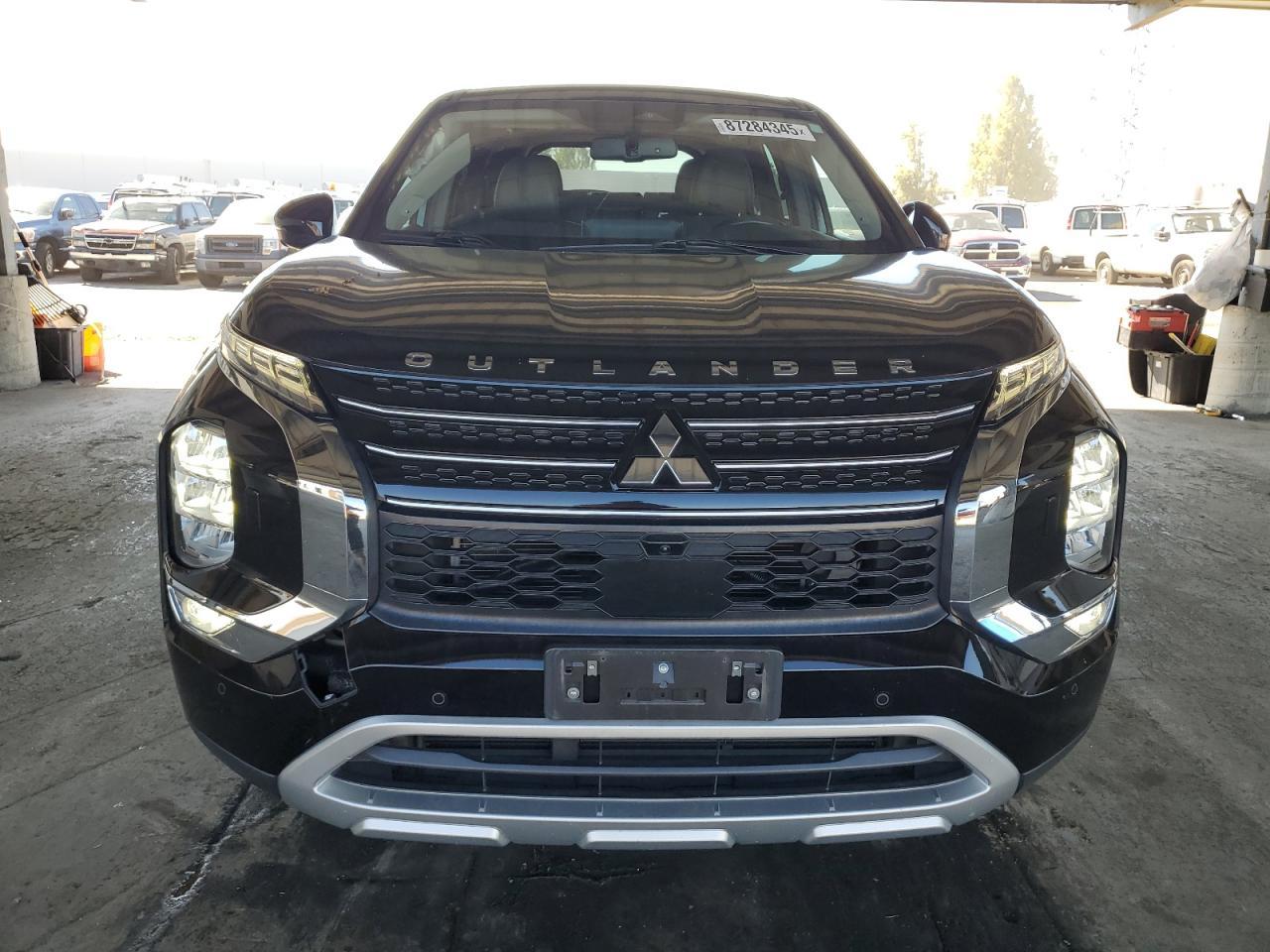 2022 MITSUBISHI outlander